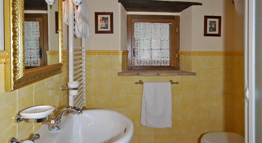 Margherita Holiday Farm stay Cortona